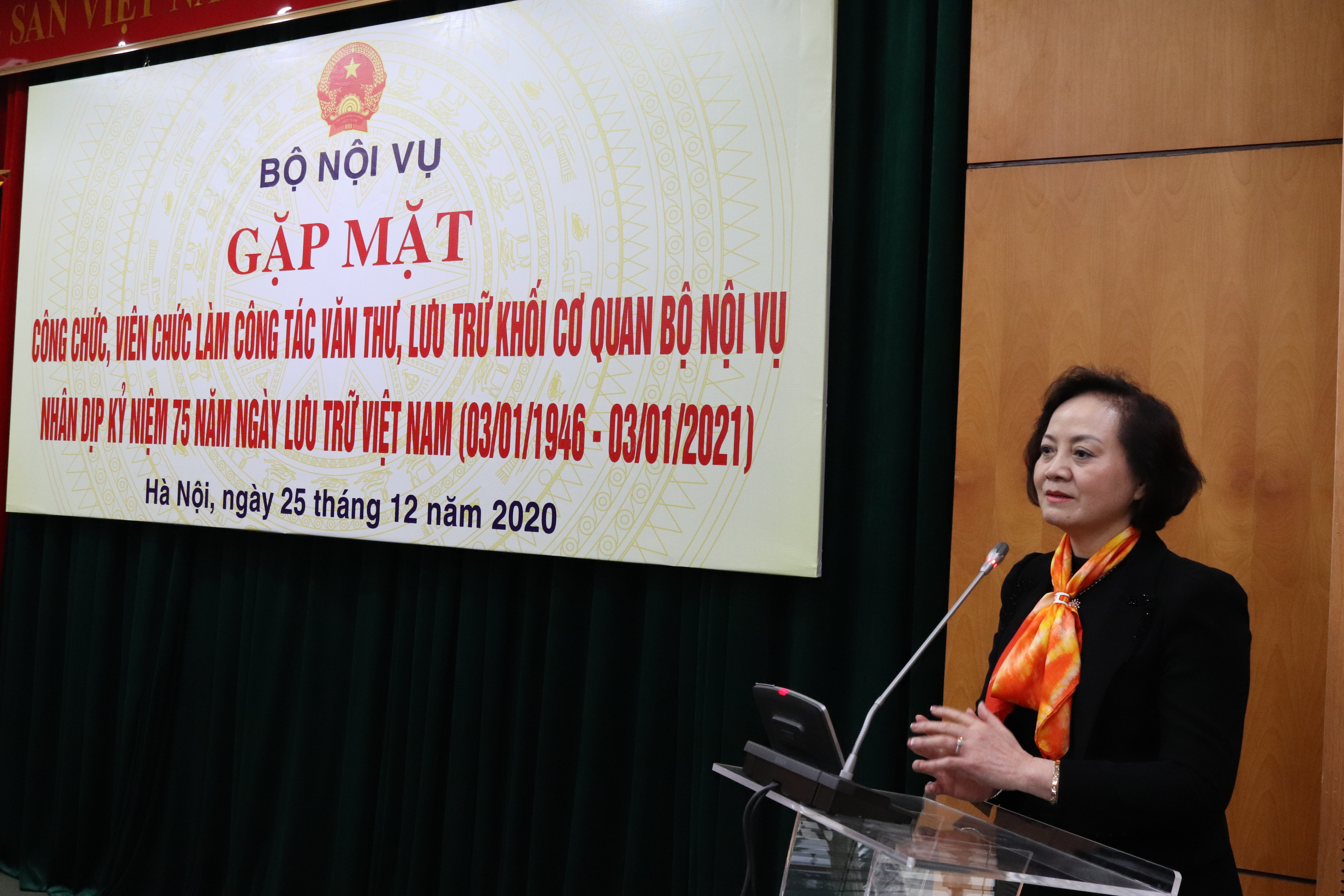 Gặp mặt nhân dịp kỷ niệm 75 năm Ngày truyền thống ngành Lưu trữ Việt Nam