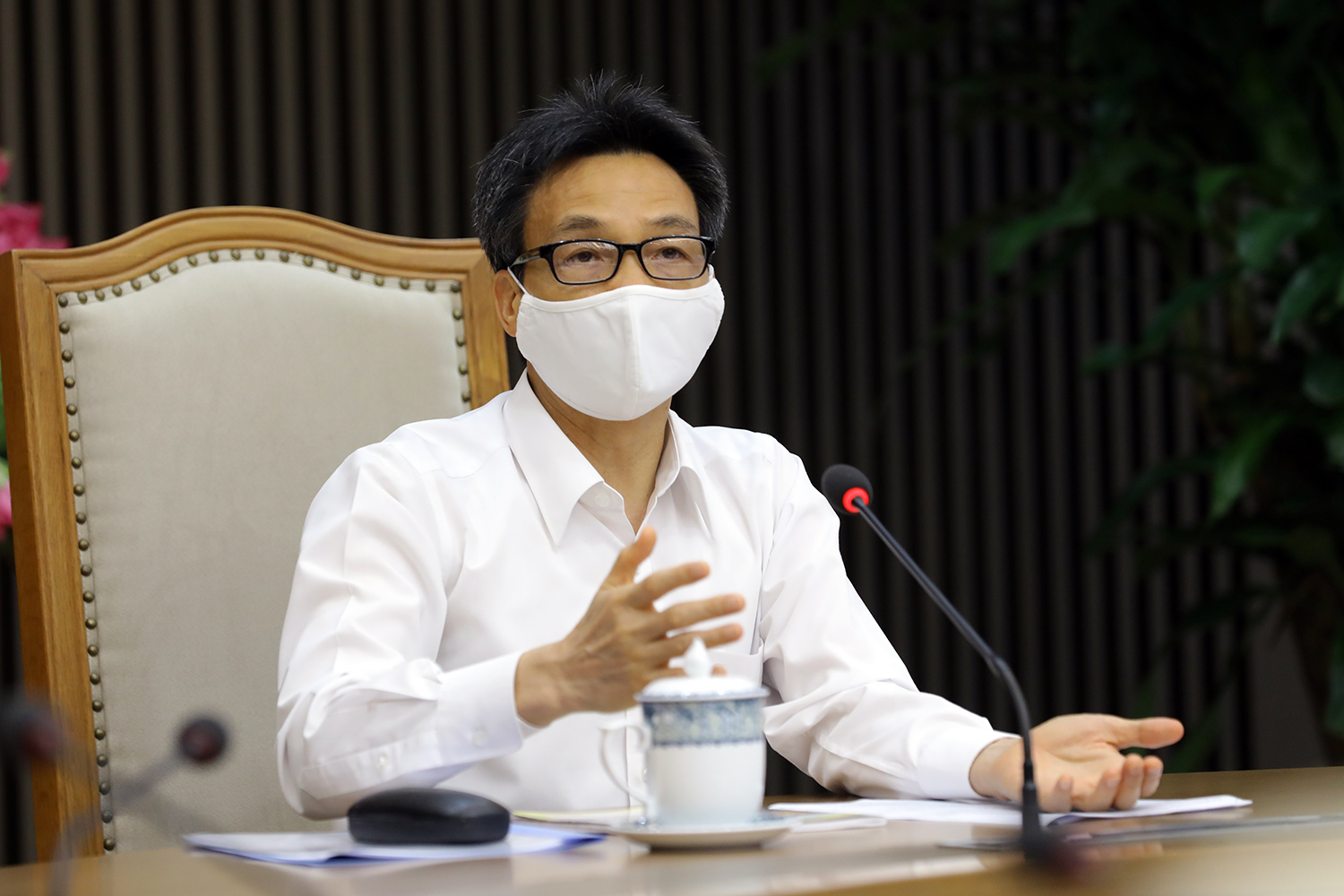 Phó Thủ tướng Chính phủ Vũ Đức Đam, Trưởng ban Ban Chỉ đạo quốc gia về công tác phòng, chống dịch COVID-19 chỉ đạo tái kích hoạt tổ thông tin đáp ứng nhanh phòng chống COVID-19