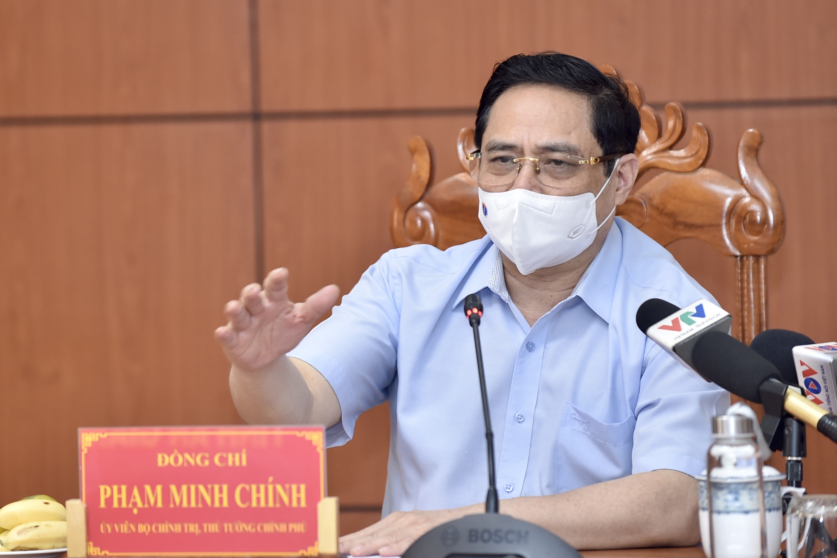 Thủ tướng Chính phủ: Dứt khoát xử lý người đứng đầu nếu để xảy ra dịch bệnh, trì trệ sản xuất do nguyên nhân chủ quan