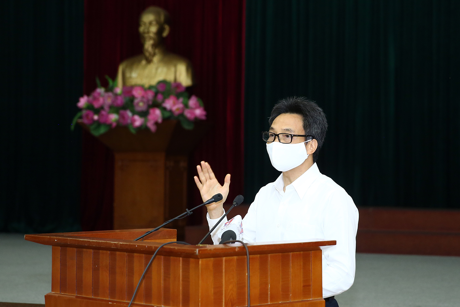 Phó Thủ tướng Chính phủ: ‘Chiến lược chống dịch là xuyên suốt, không thay đổi’