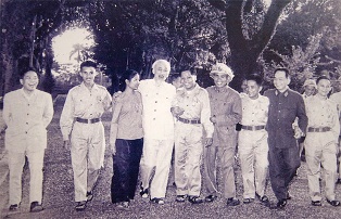Bộ trưởng Bộ Nội vụ Võ Nguyên Giáp - Người tham gia xây dựng nền hành chính vì hạnh phúc của người dân Việt Nam