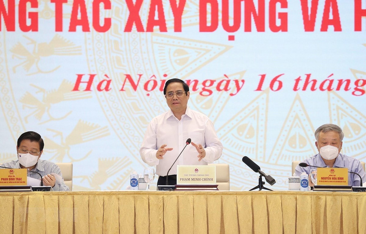 Phát triển chính phủ điện tử hướng đến chính phủ số, kinh tế số