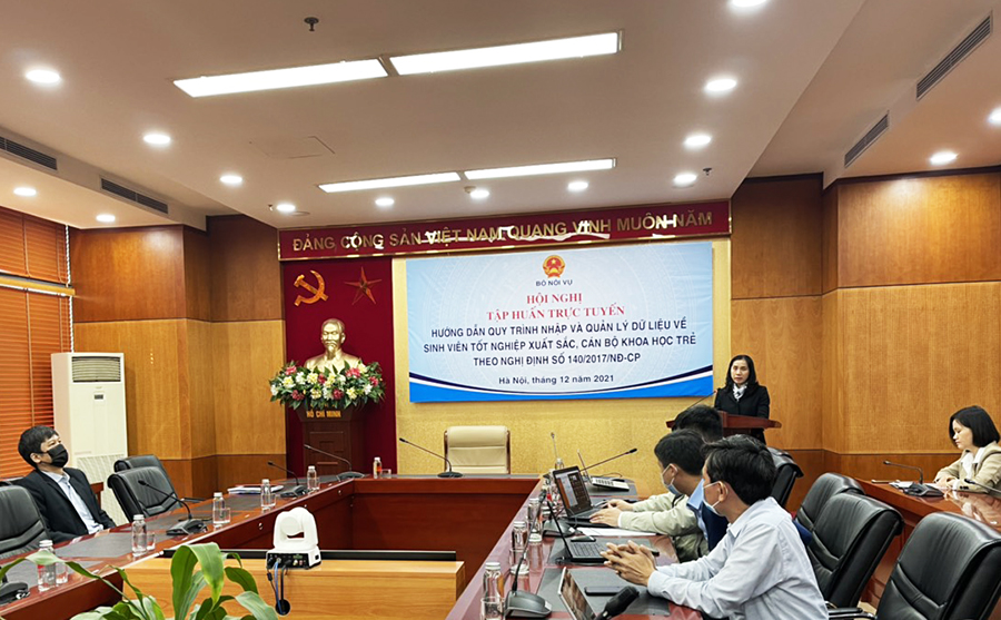 Hội nghị tập huấn trực tuyến hướng dẫn quy trình nhập và quản lý dữ liệu về sinh viên tốt nghiệp xuất sắc, cán bộ khoa học trẻ theo Nghị định số 140/2017/NĐ-CP