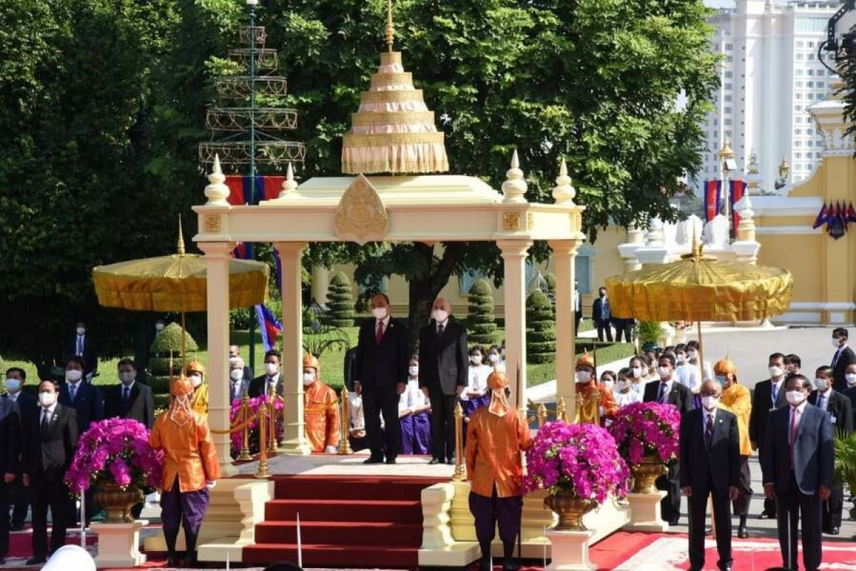 Việt Nam - Campuchia ra Tuyên bố chung