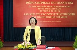 Bộ trưởng Phạm Thị Thanh Trà làm việc với Phân viện Học viện Hành chính Quốc gia và Phân hiệu Trường Đại học Nội vụ Hà Nội tại Thành phố Hồ Chí Minh