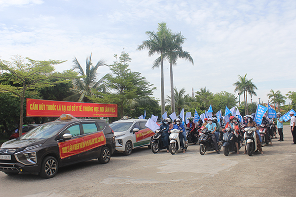 Quảng Bình: Mít tinh hưởng ứng Ngày Thế giới không khói thuốc lá 31/5 và “Tuần lễ Quốc gia không khói thuốc”