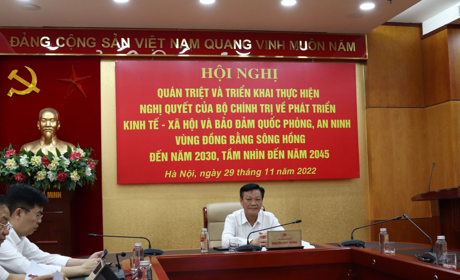 Hội nghị quán triệt, triển khai nghị quyết của Bộ Chính trị về phát triển Vùng đồng bằng sông Hồng