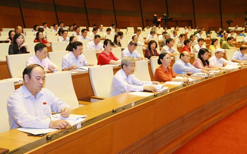 Quốc hội thông qua Luật Tổ chức Chính quyền địa phương