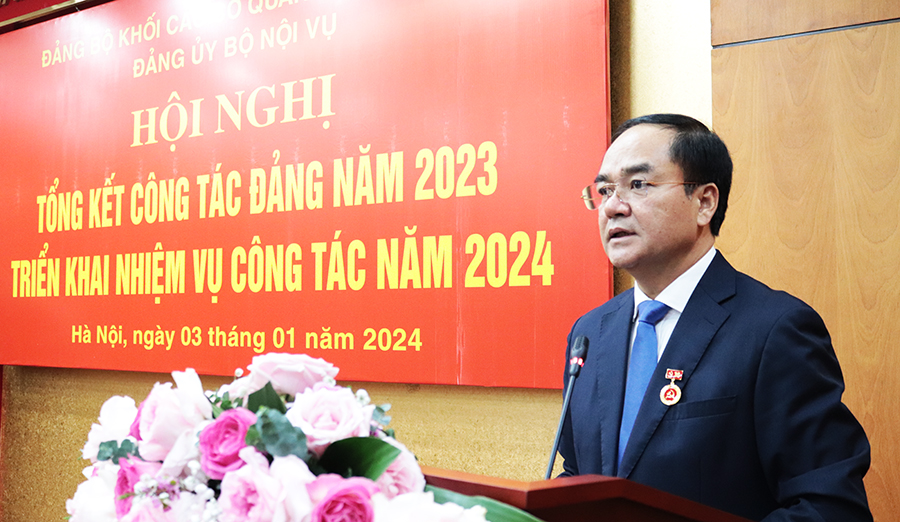 Hội nghị tổng kết công tác Đảng năm 2023, triển khai nhiệm vụ công tác năm 2024