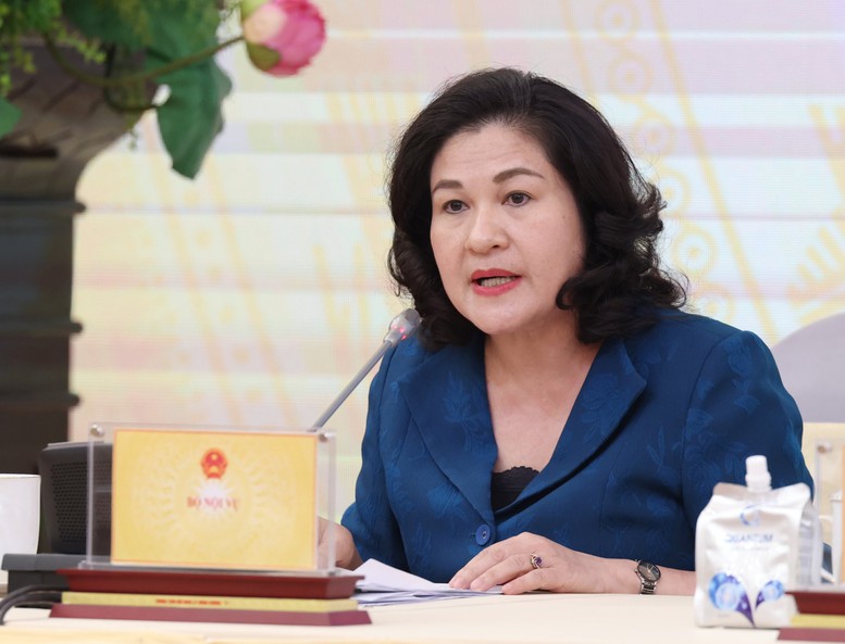 Thứ trưởng Nguyễn Thị Hà: Bộ Nội vụ đã xây dựng Cẩm nang chính quyền địa phương cấp xã