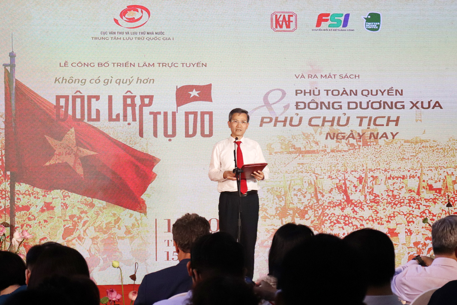 Khai mạc Triển lãm trực tuyến “Không có gì quý hơn Độc lập - Tự do” và ra mắt sách chào mừng 80 năm Quốc khánh 2/9