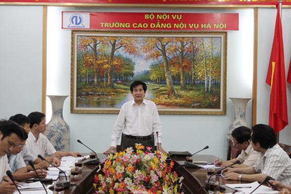 Hội đồng phối hợp công tác phổ biến, giáo dục pháp luật của Bộ Nội vụ kiểm tra công tác phổ biến, giáo dục pháp luật tại Trường Cao đẳng Nội vụ Hà Nội