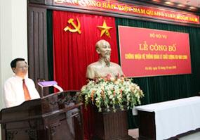 Lễ công bố Giấy chứng nhận hệ thống quản lý chất lượng phù hợp tiêu chuẩn ISO 9001:2000 