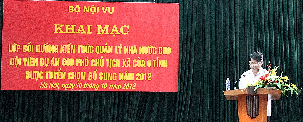 Lớp bồi dưỡng kiến thức quản lý nhà nước cho đội viên Dự án 600 Phó Chủ tịch xã 