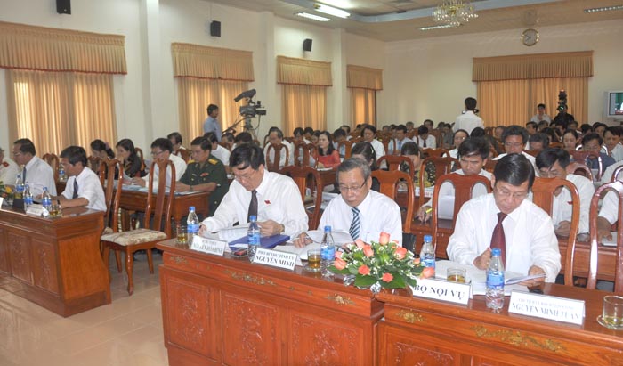HĐND các tỉnh họp bàn giải pháp phát triển kinh tế -xã hội
