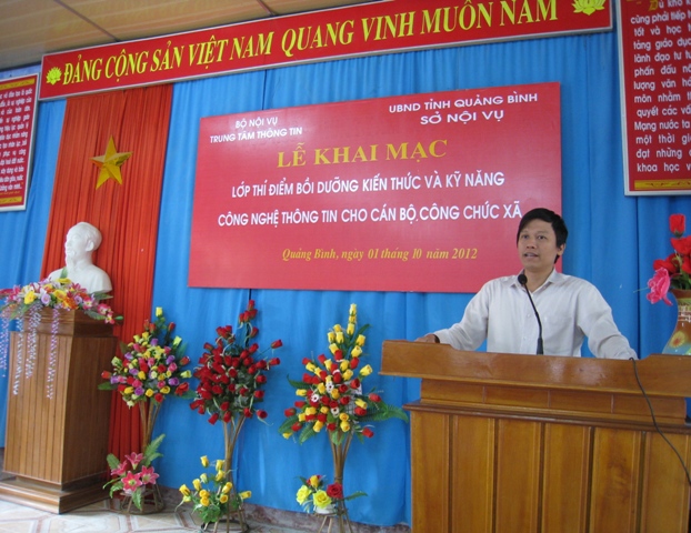  Lớp thí điểm bồi dưỡng kiến thức và kỹ năng công nghệ thông tin cho cán bộ, công chức xã tại tỉnh Quảng Bình