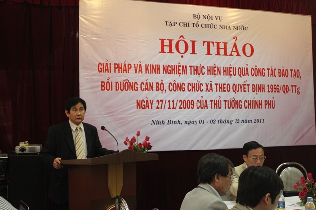 Hội thảo: “Giải pháp và kinh nghiệm thực hiện hiệu quả công tác đào tạo, bồi dưỡng cán bộ, công chức xã theo Quyết định số 1956/QĐ-TTg ngày 27/11/2009 của Thủ tướng Chính phủ”