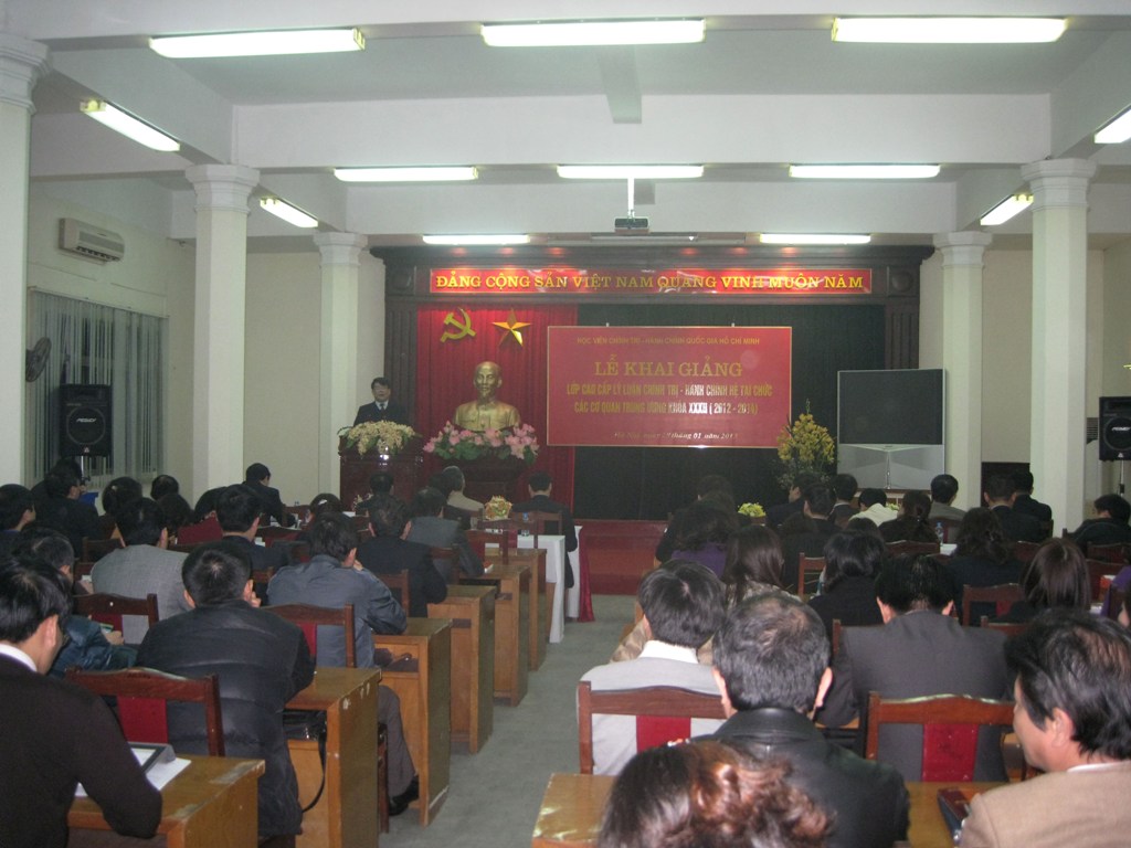 Khai giảng Lớp cao cấp lý luận chính trị - hành chính hệ tại chức các cơ quan Trung ương khóa XXXII (2012-2014)