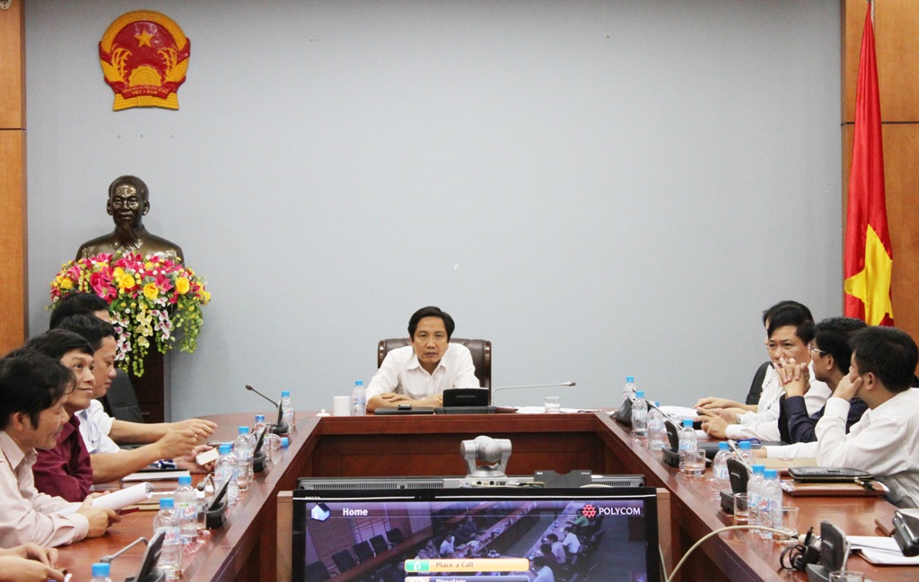 Ban soạn thảo, Tổ biên tập Nghị định quy định về tuyển dụng, sử dụng và quản lý viên chức họp phiên thống nhất các nội dung trong Dự thảo Nghị định 