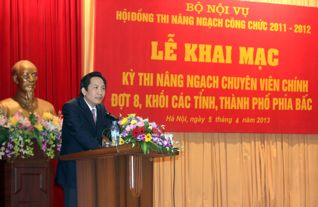 Khai mạc đợt VIII kỳ thi nâng ngạch chuyên viên chính, khối các tỉnh, thành phố khu vực phía Bắc