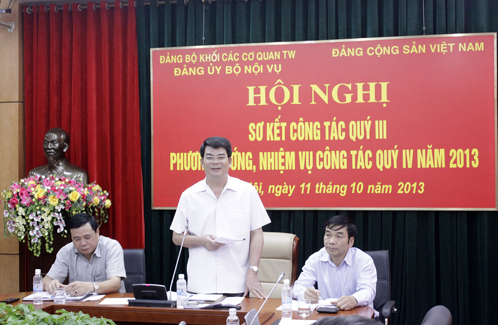 Đảng ủy Bộ Nội vụ tổ chức Hội nghị Sơ kết công tác quý III, phương hướng, nhiệm vụ công tác quý IV năm 2013