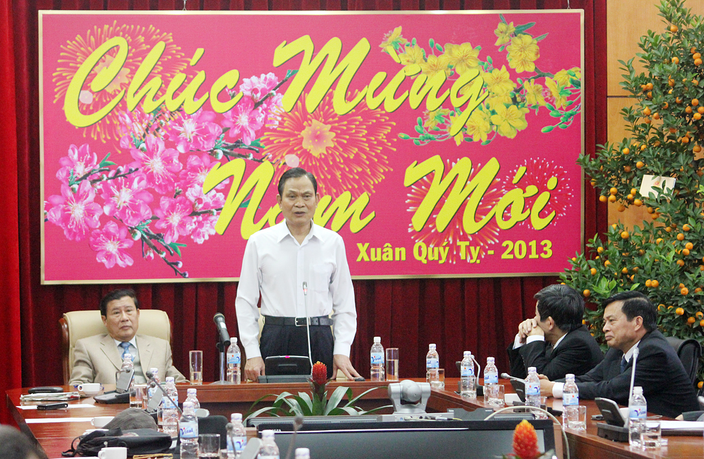 Bộ trưởng Bộ Nội vụ gặp mặt cán bộ hưu trí nhân dịp Xuân Quý Tỵ - 2013