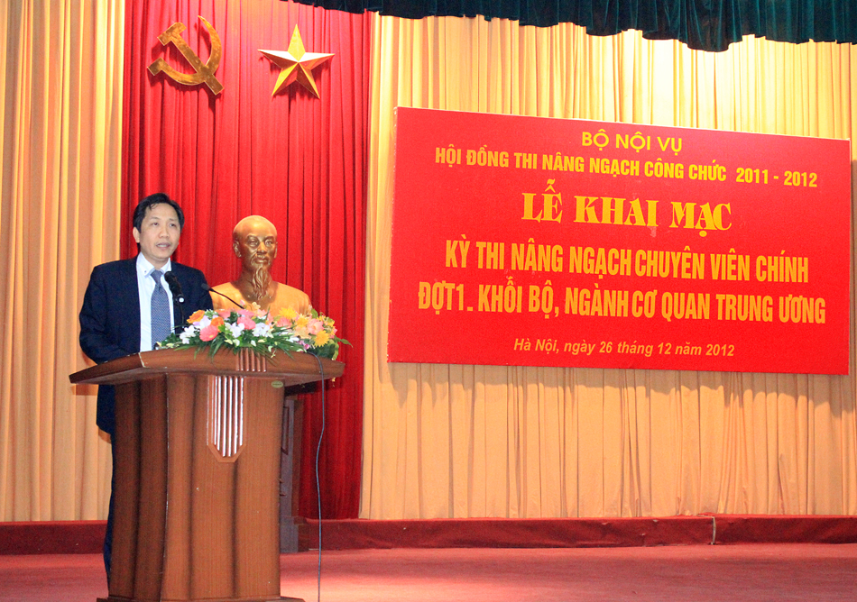 Khai mạc đợt 1 kỳ thi nâng ngạch công chức từ ngạch chuyên viên lên ngạch chuyên viên chính