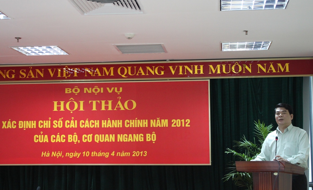 Hội thảo xác định Chỉ số cải cách hành chính năm 2012 của các Bộ, cơ quan ngang bộ