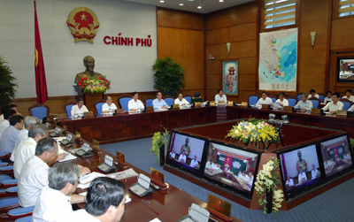 Thủ tướng Chính phủ họp trực tuyến với các địa phương về tam nông