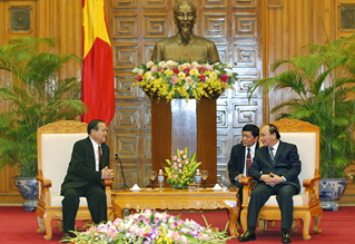 Phó Thủ tướng Nguyễn Xuân Phúc tiếp Bộ trưởng Bộ Nội vụ Lào