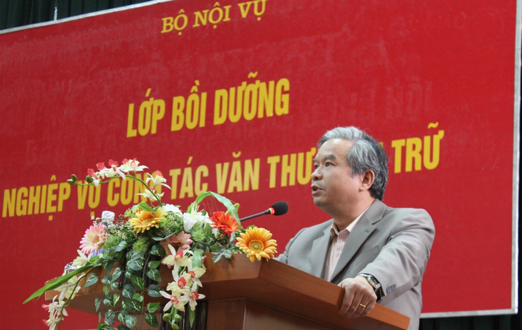 Khai giảng Lớp Bồi dưỡng nghiệp vụ công tác văn thư - lưu trữ
